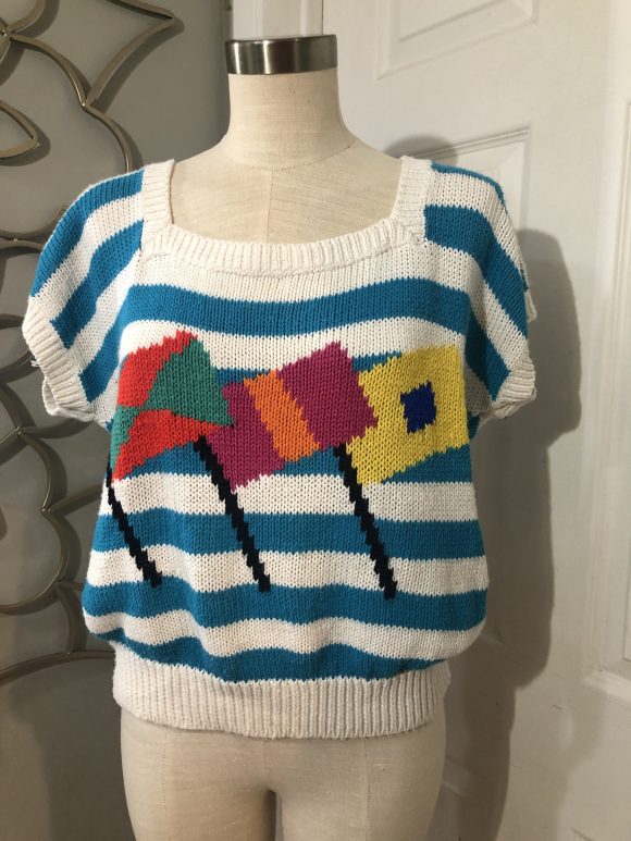 80s/90s Adorable Knit Top with Flags!